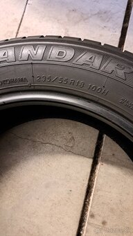 235/55r18 - 3