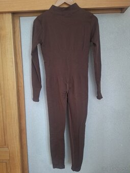 Hnedý overal s riasením na zadku - 3