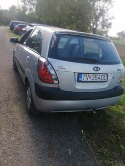 Kia rio 1.4 16.v 71 - 3