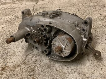 Nekompletní motor Jawa 50 Pionýr - 3