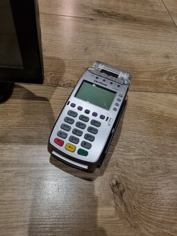 Pokladničná zostava s platob.terminalom - 3