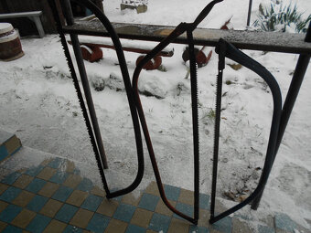 Predám dekoračné predmety,rámové píly - 3