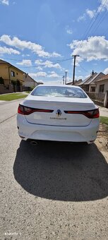 Renault Megane Grandcoupe - 3