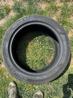 Pneu 225/45 r18 y XL - 3