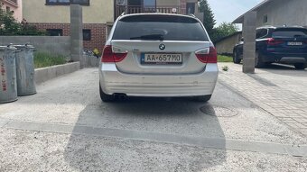 BMW e91 325 Xi - 3