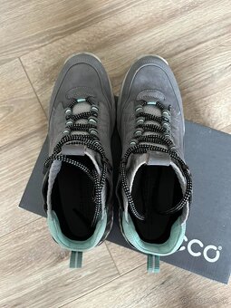 Predám dámske outdoorové topánky zn. Ecco - 3