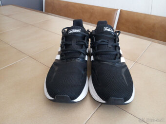 Panske bezecke tenisky ADIDAS. - 3