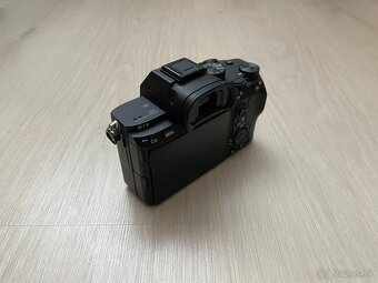 Predám Sony a7 III (ILCE-7M3) fotoaparát - 3