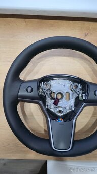 volant TESLA model 3 , Tesla Y nevyhrievany / vyhrievany - 3