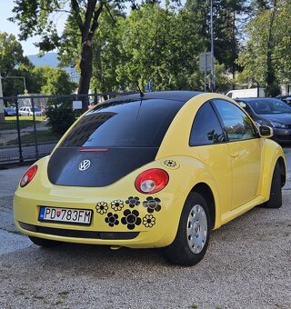 Volkswagen NEW BEETLE 1.6 - benzín - 3