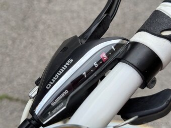 Dámsky 28” MBM Vintage bicykel, Shimano prehadzovačka - 3