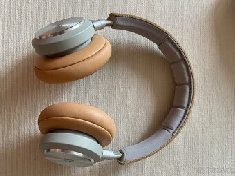 Bang & Olufsen BeoPlay H9i Natural - 3