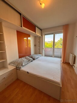 Prenájom 2-izbového bytu s garážovým parkovaním na Zongorke - 3