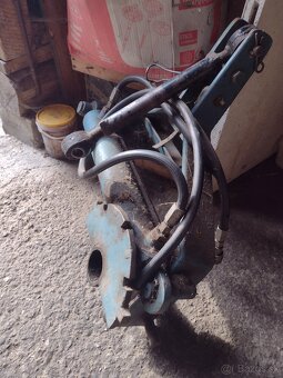 Pluh obracak s piestom - 3