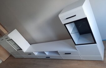 Predám obývačkovú stenu + písací stôl - 3