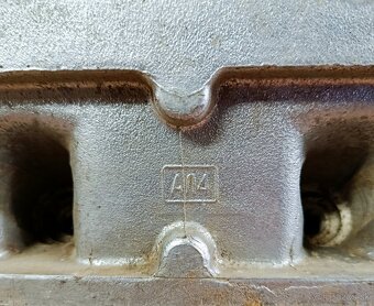 Uaz, Volha 21 - hlava válců - UMZ - 3