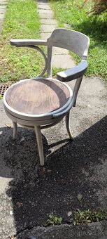 Otáčacia stolička Thonet - 3