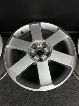 Alu Audi 5x112 17” 8E0601025J - 3