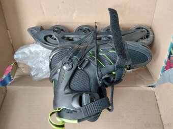 Predám kolieskové/inline korčule veľkosť 41 - 3