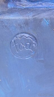 Busta - 3