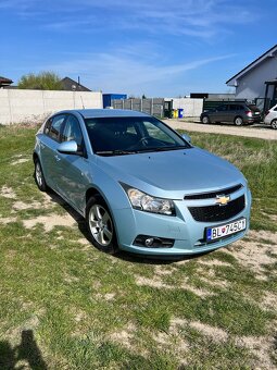 Predám Chevrolet Cruze 1,8 - 3