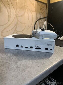 Xbox series S - 3