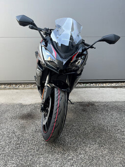Kawasaki Ninja 1000SX - 3