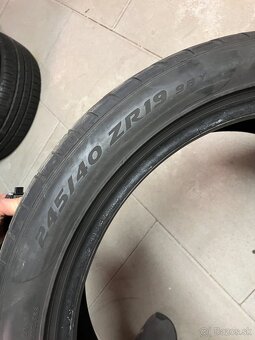 Pirelli 245/40 R19 letné - 3