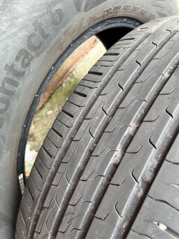 215/65R17 - 3