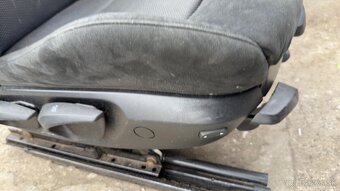 bmw e90 alcantara interier sedačky - 3