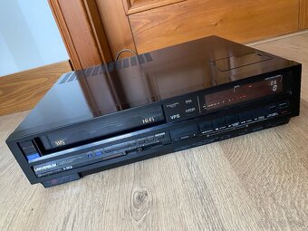 HiFi Stereo video rekordér UNIVERSUM - 3