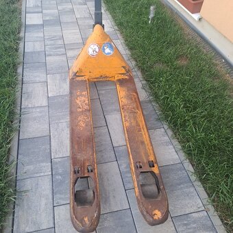 Paletový vozík. - 3