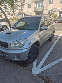 Toyota RAV4 - 3