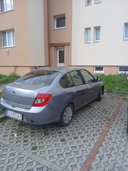 Renault thalia 2009 - 3