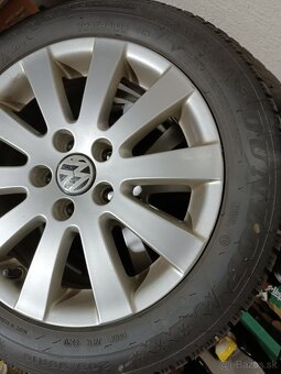 Predám zimné pneumatík Dunlop 205-55-R16 - 3