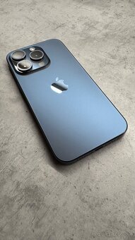 iPhone 15 pro 256GB modrý - 3