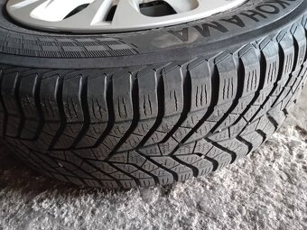 Originál plechové disky R16 Suzuki Vitara so zimnými pneu - 3