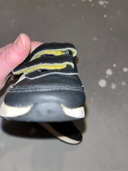 Botasky adidas 24 - 3