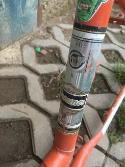 Velamos pionýr 20 rám - 3