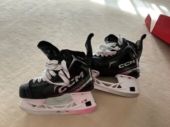 Korcule CCM XF80 Junior vel. 35,5 - 3