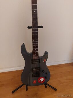 Predám elektrickú gitaru Cort KX100 - 3