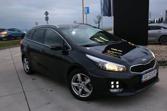 Kia CEED SW 1,6 CRDi GT-line - 3