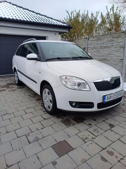 Skoda  Fabia 2 - 3