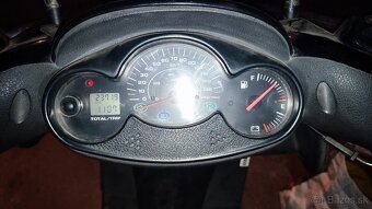 Yamaha Majesty 150 - 3