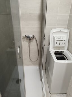 Na prenájom 2 izbový byt s balkónom - 3