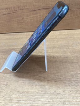 Iphone 11 64gb, 🔋82% - 3