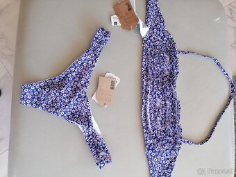 Calzedonia krasne kvietkove plavky s volanikom - 3