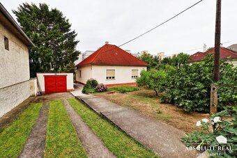 ABSOLUTE REAL/ Veľký stavebný pozemok 818 m2,DNV,ul. Na Grbe - 3