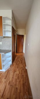 Ponúkame na predaj 2 izb.byt na Sibírskej ulici. - 3