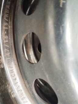 14"4x100 ET 47 ... snímače TPMS Hyundai i10 plechové disky - 3